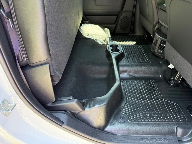 2026 Ram 2500 - Image 17 of 29