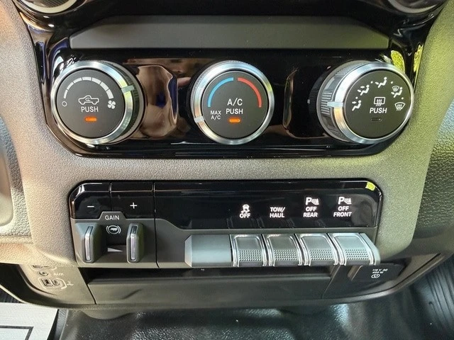 2026 Ram 2500 - Image 24 of 29