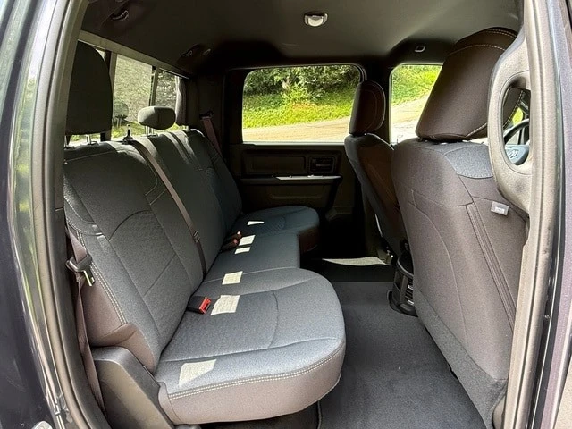 2026 Ram 2500 - Image 16 of 28