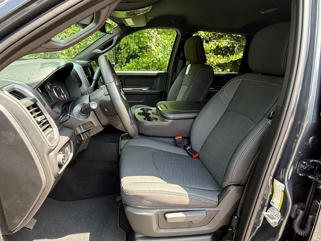 2026 Ram 2500 - Image 13 of 28