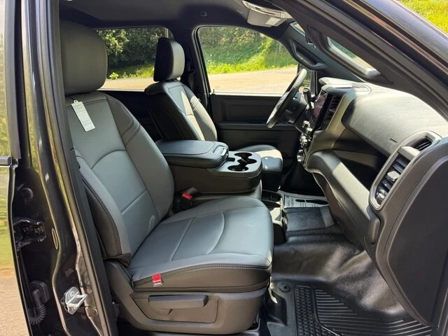 2026 Ram 2500 - Image 18 of 29