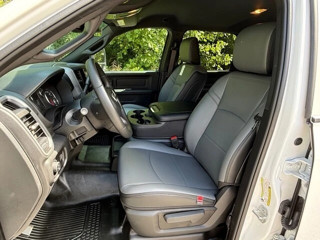 2026 Ram 2500 - Image 13 of 29