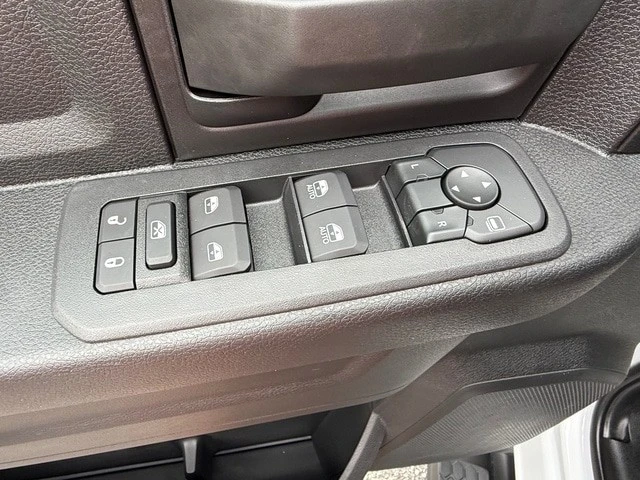2026 Ram 2500 - Image 14 of 29