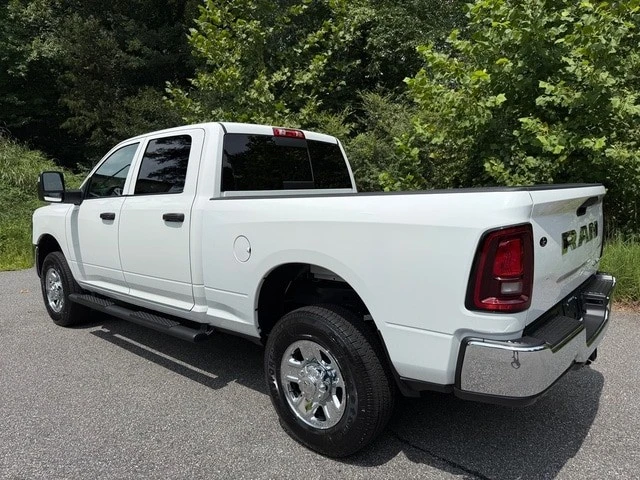 2026 Ram 2500 - Image 10 of 29