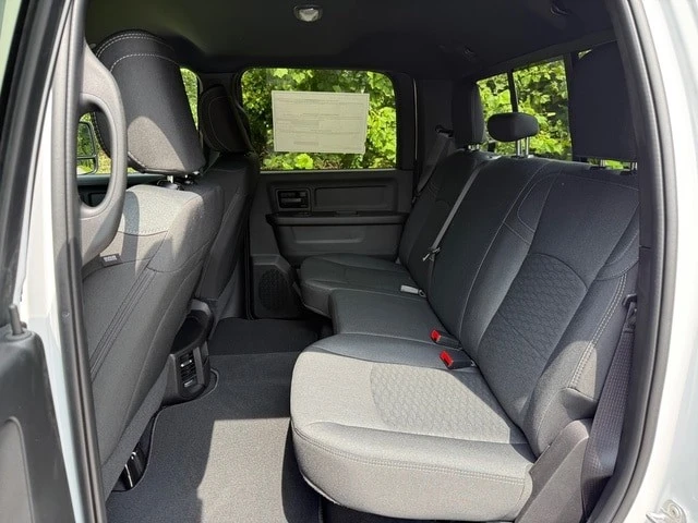 2026 Ram 2500 - Image 15 of 29