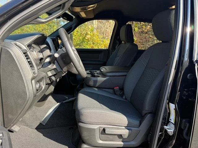 2026 Ram 2500 - Image 13 of 21