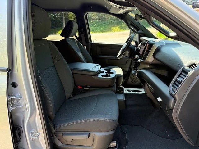 2026 Ram 2500 - Image 18 of 29