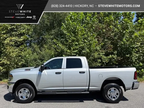 2026 Ram 2500 Tradesman Crew Hemi 4WD SWB