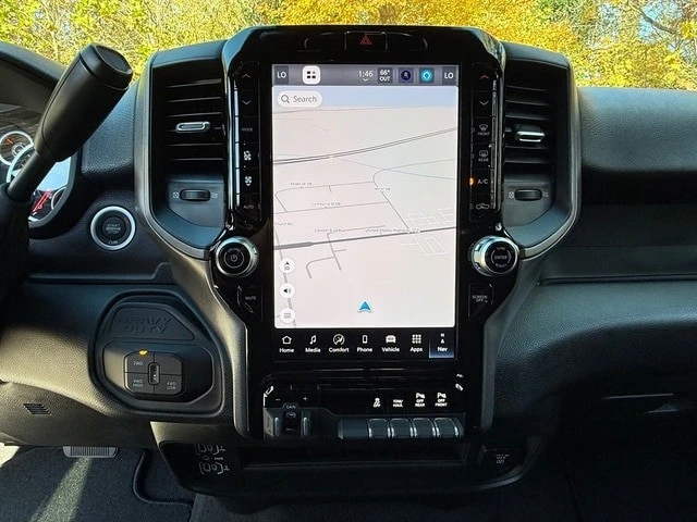 2026 Ram 2500 - Image 18 of 21