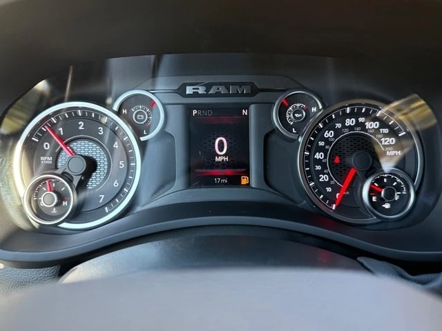 2026 Ram 2500 - Image 16 of 21