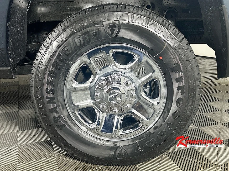 2026 Ram 2500 - Image 17 of 21