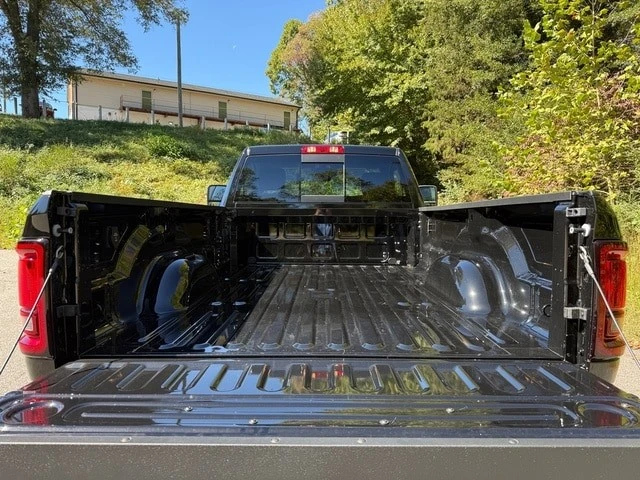 2026 Ram 2500 - Image 9 of 27