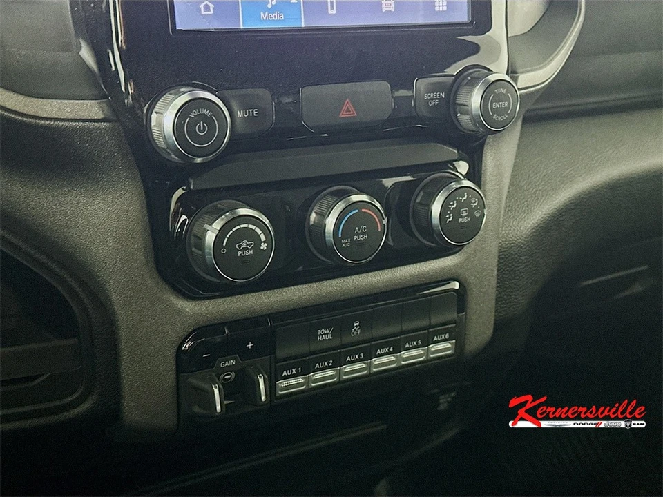 2026 Ram 2500 - Image 15 of 21
