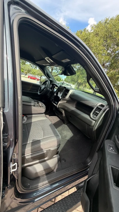 2026 Ram 2500 - Image 18 of 24