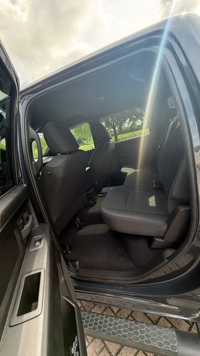 2026 Ram 2500 - Image 16 of 24