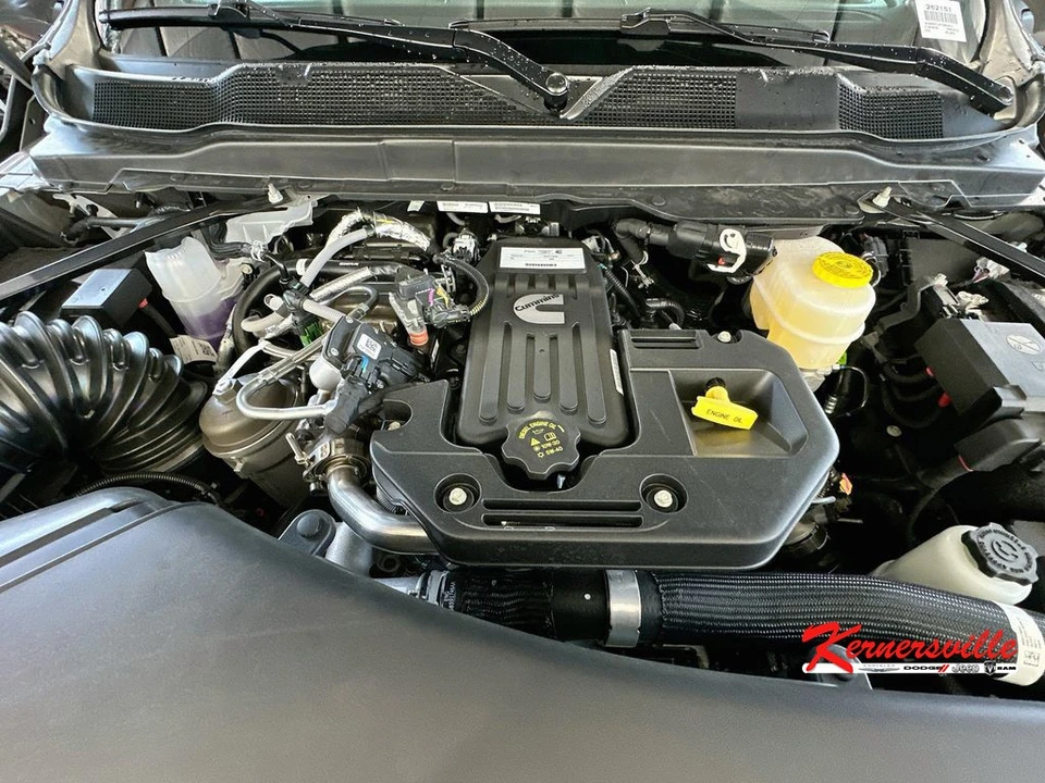 2026 Ram 2500 - Image 17 of 21