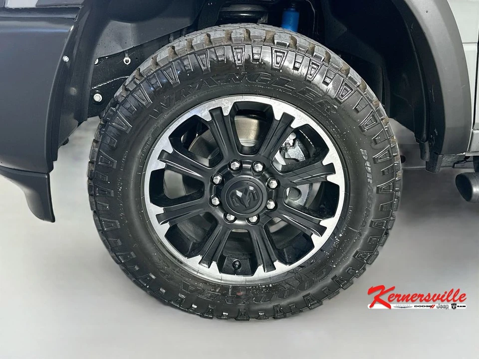 2026 Ram 2500 - Image 16 of 21
