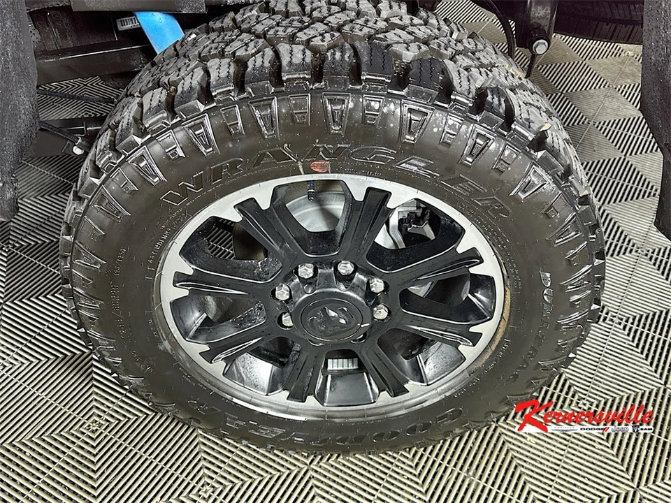2026 Ram 2500 - Image 17 of 21