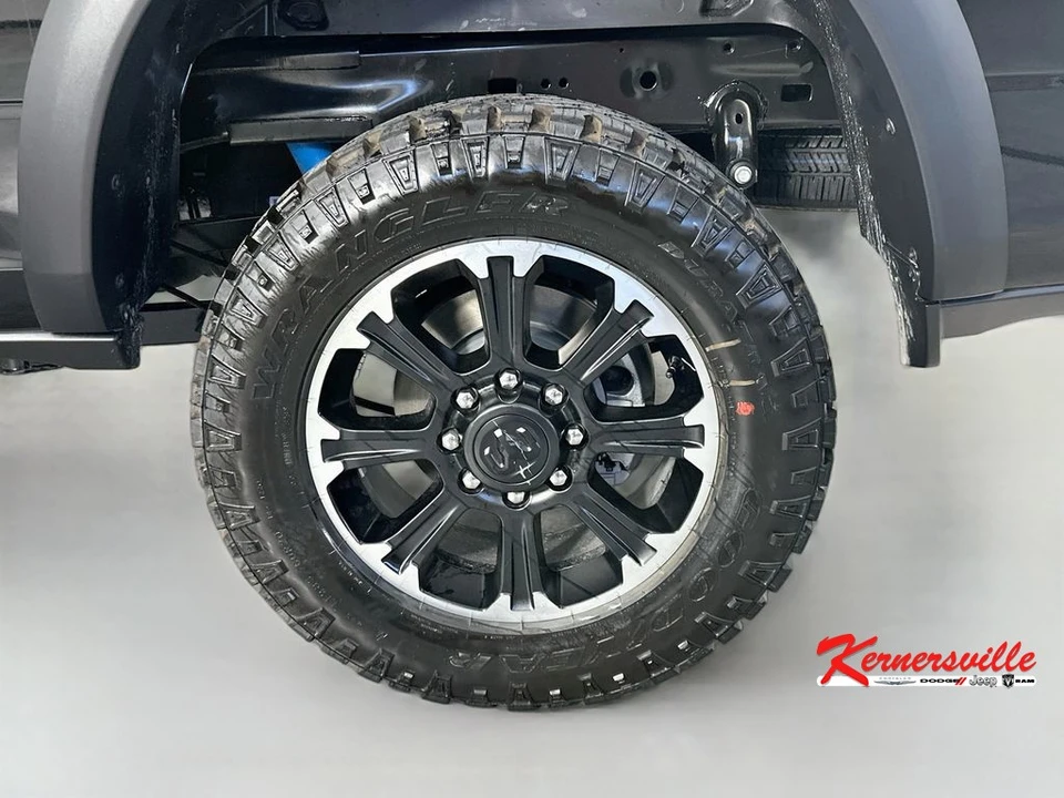 2026 Ram 2500 - Image 17 of 21
