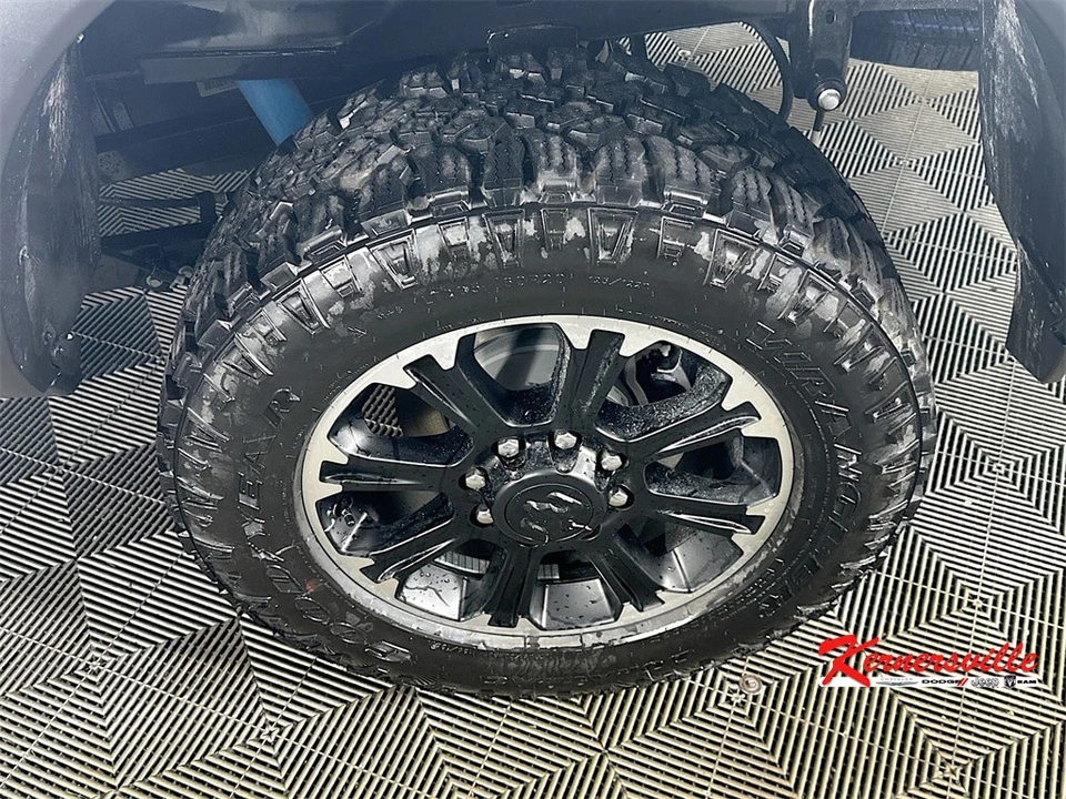2026 Ram 2500 - Image 17 of 21