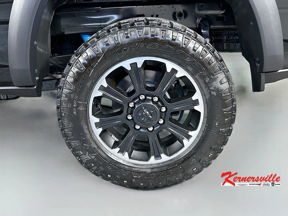 2026 Ram 2500 - Image 17 of 21