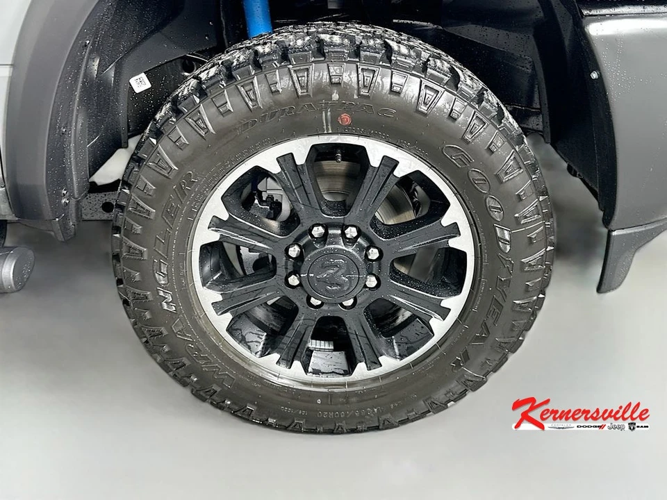 2026 Ram 2500 - Image 16 of 21