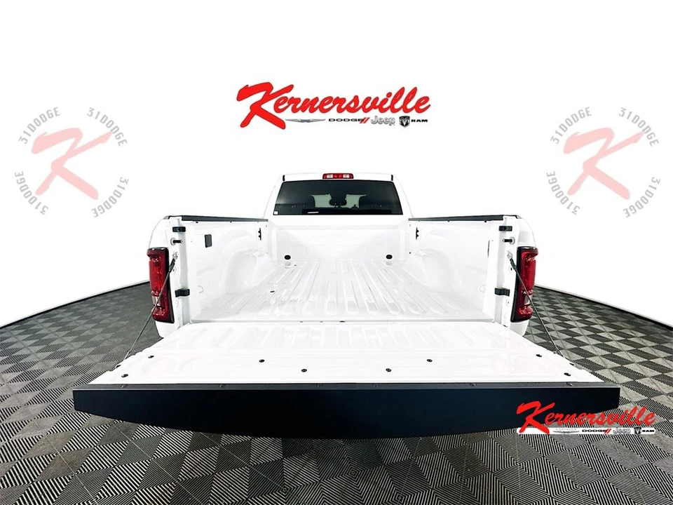 2026 Ram 2500 - Image 14 of 19