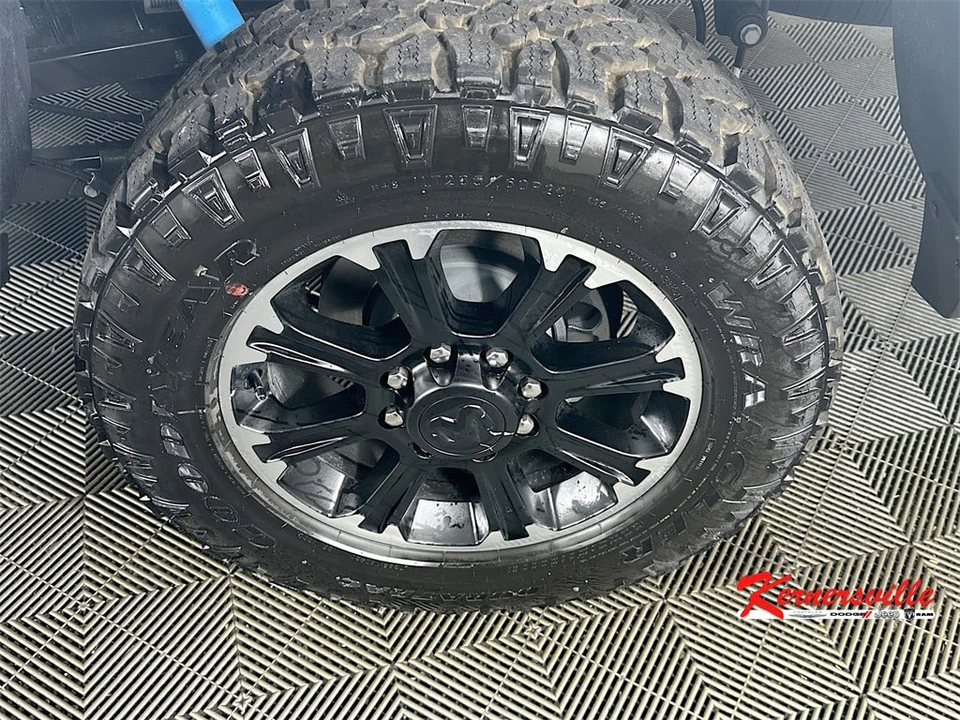 2026 Ram 2500 - Image 15 of 19