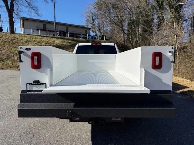 2026 Ram 3500 - Image 10 of 21