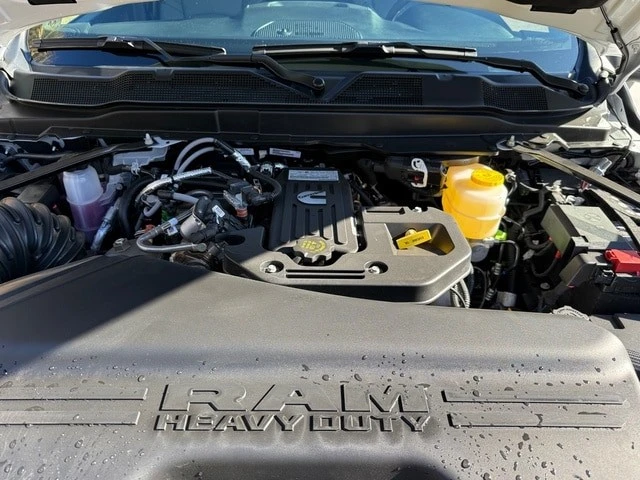 2026 Ram 3500 - Image 13 of 31