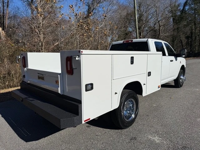 2026 Ram 3500 - Image 8 of 21