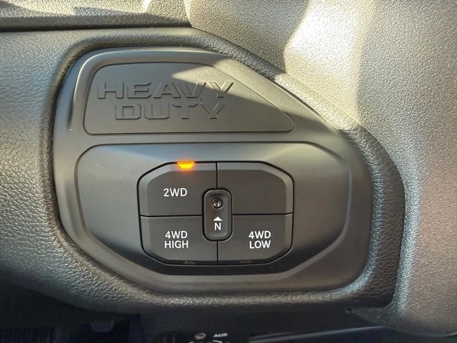 2026 Ram 3500 - Image 26 of 31