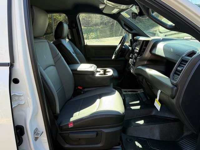 2026 Ram 3500 - Image 20 of 31