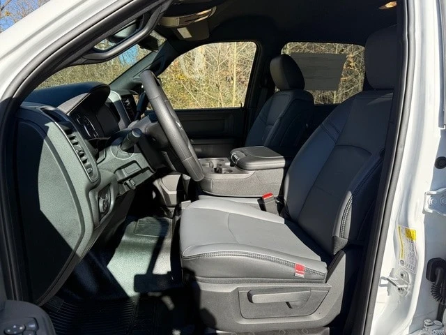 2026 Ram 3500 - Image 15 of 21