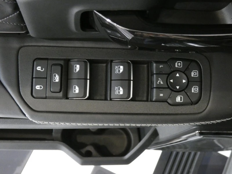 2026 Ram 3500 - Image 29 of 31