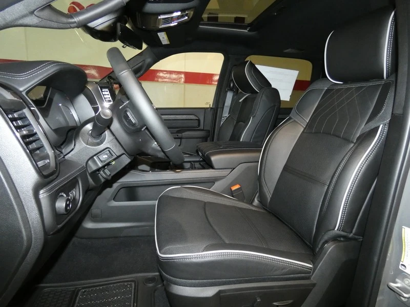 2026 Ram 3500 - Image 11 of 31