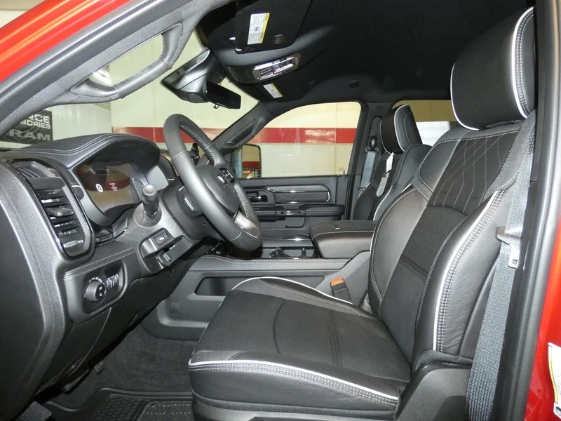 2026 Ram 3500 - Image 13 of 31