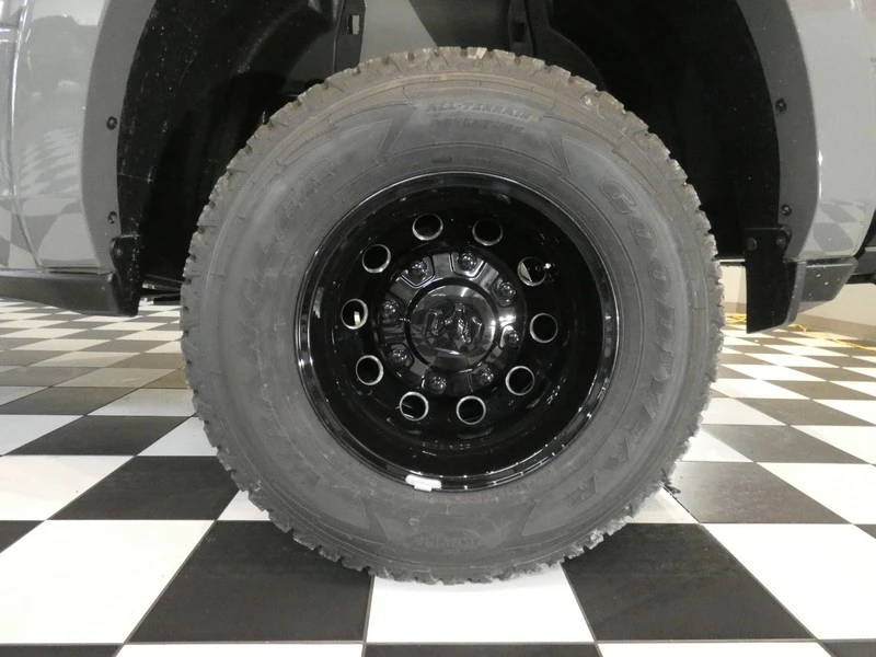 2026 Ram 3500 - Image 9 of 31