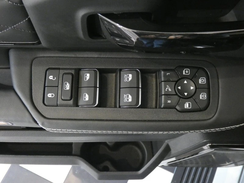 2026 Ram 3500 - Image 29 of 31