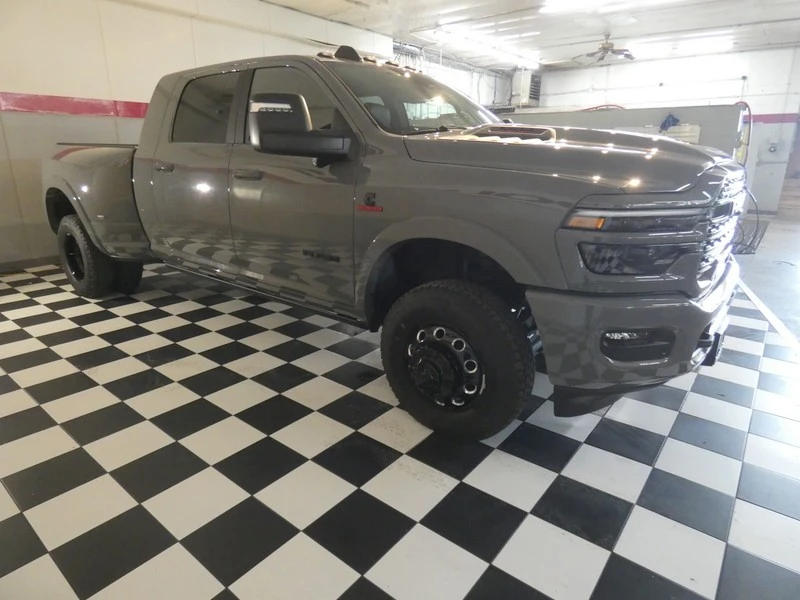 2026 Ram 3500 - Image 6 of 31