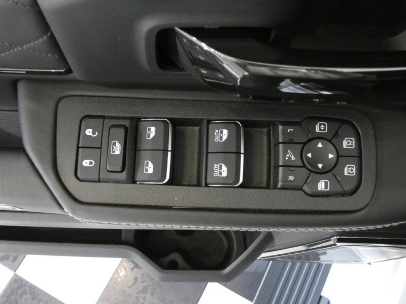 2026 Ram 3500 - Image 26 of 31