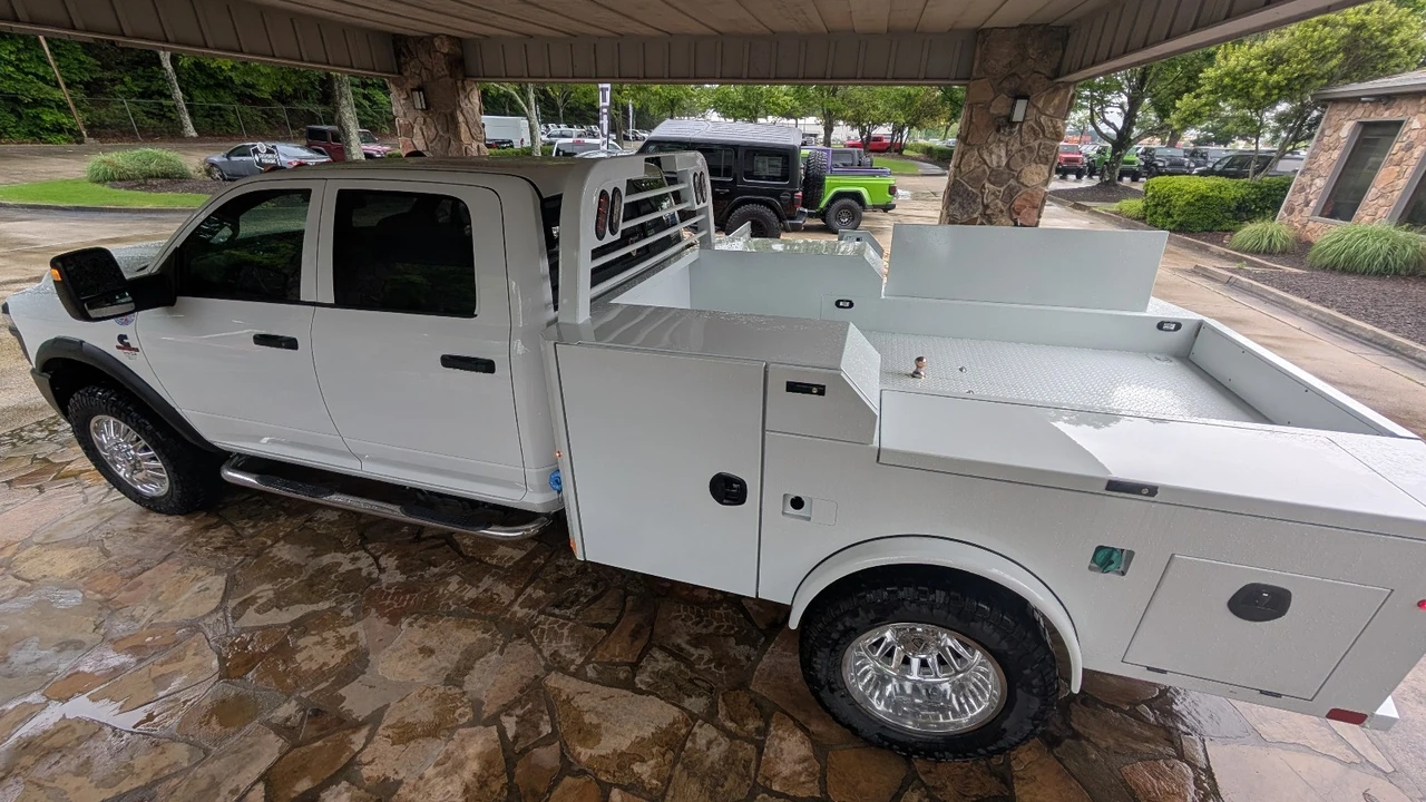 2026 Ram 3500 - Image 3 of 16