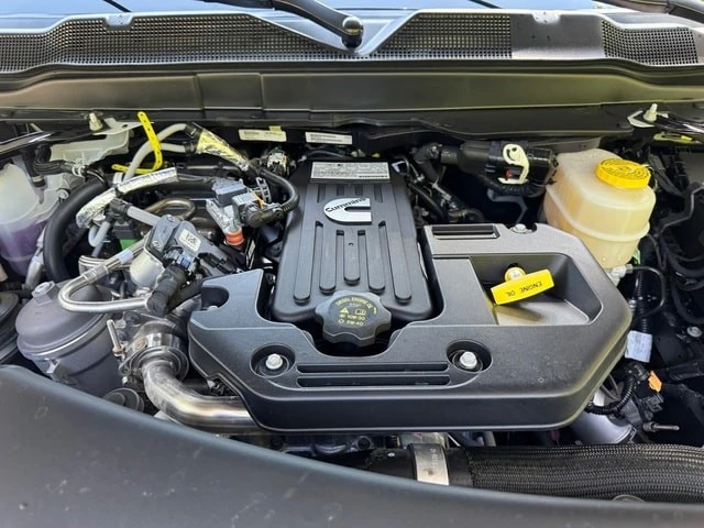 2026 Ram 3500 - Image 13 of 31