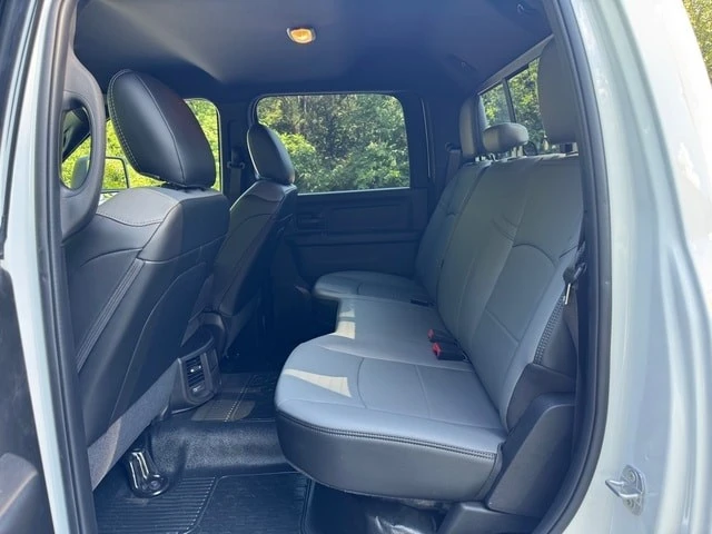 2026 Ram 3500 - Image 17 of 31