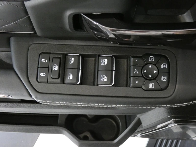 2026 Ram 3500 - Image 29 of 31