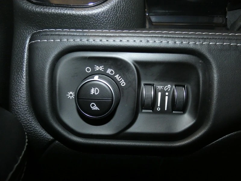 2026 Ram 3500 - Image 26 of 31
