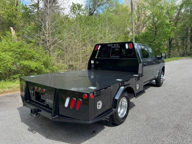 2026 Ram 3500 - Image 7 of 31