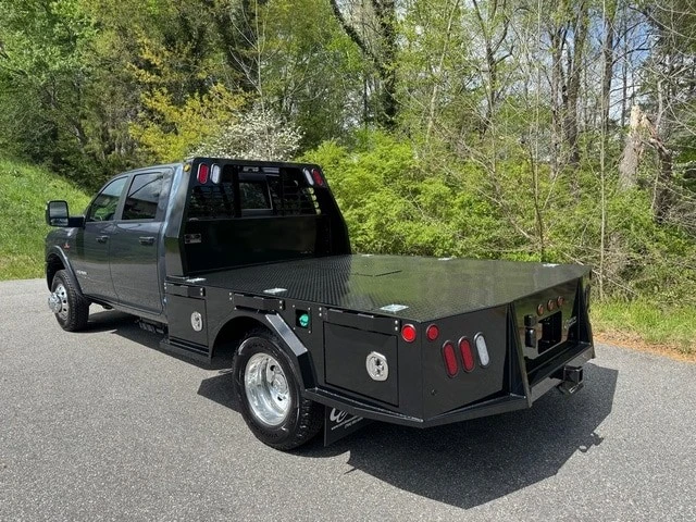 2026 Ram 3500 - Image 11 of 31