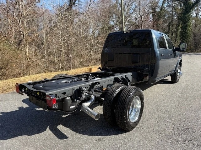 2026 Ram 3500 - Image 7 of 21