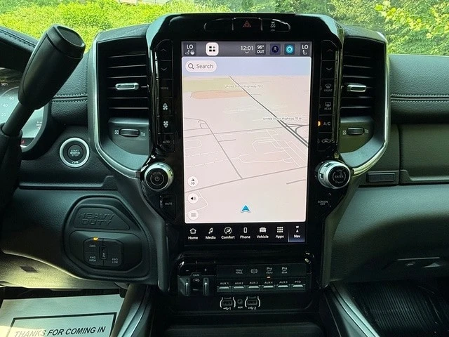 2026 Ram 3500 - Image 25 of 31